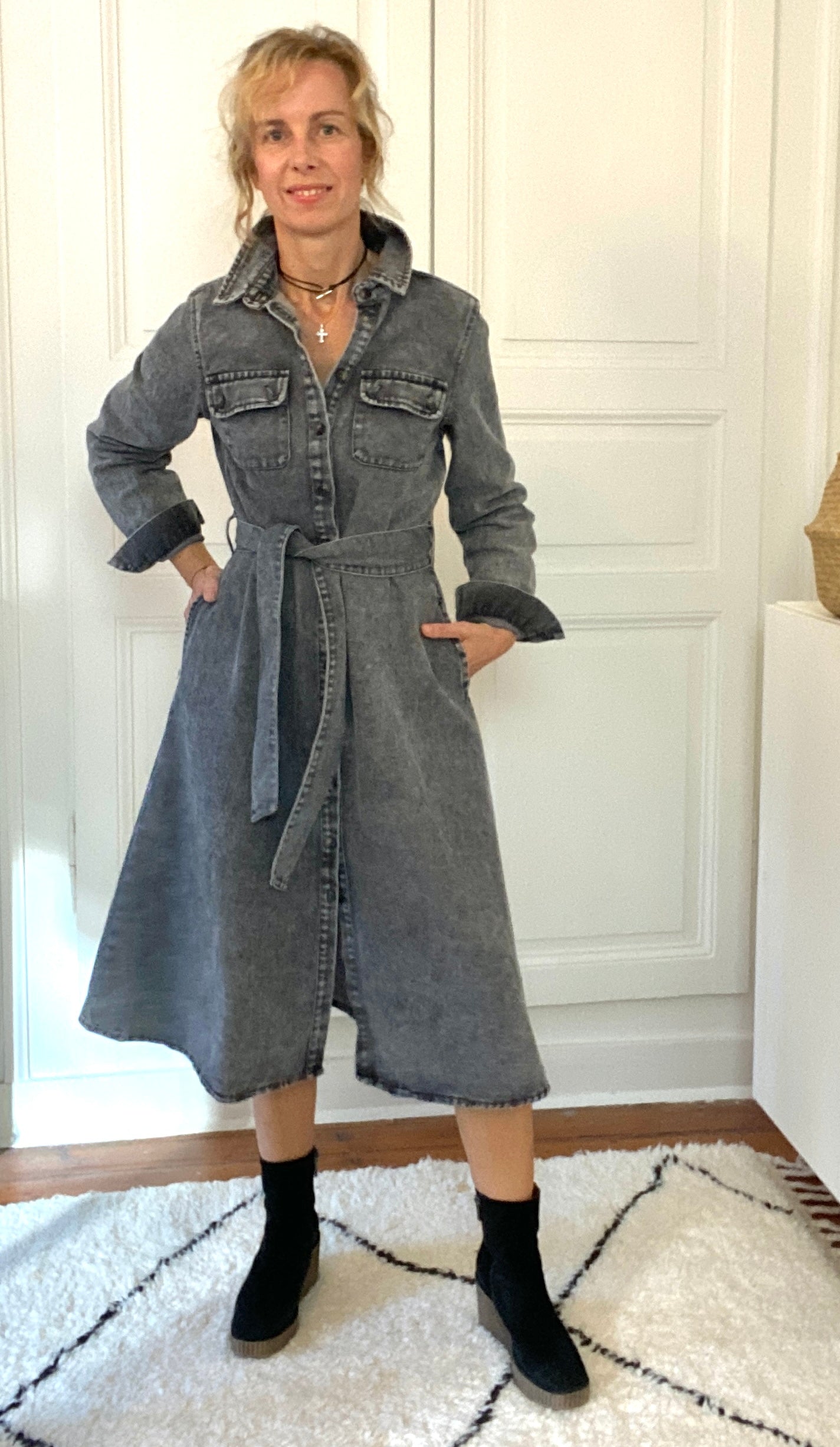 Robe en jean grise