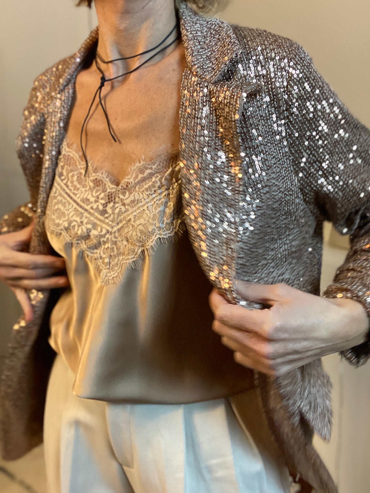 Veste à paillettes